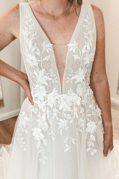 Fairy A Line V Neck Tulle White Wedding Dress with Appliques AB25090806