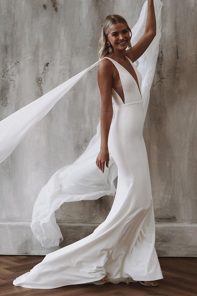satin v neck mermaid wedding dress satin v neck mermaid wedding dress Mermaid V-Neck Sweep Trian White Satin Backless Wedding Dress WD219 US10 / Ivory