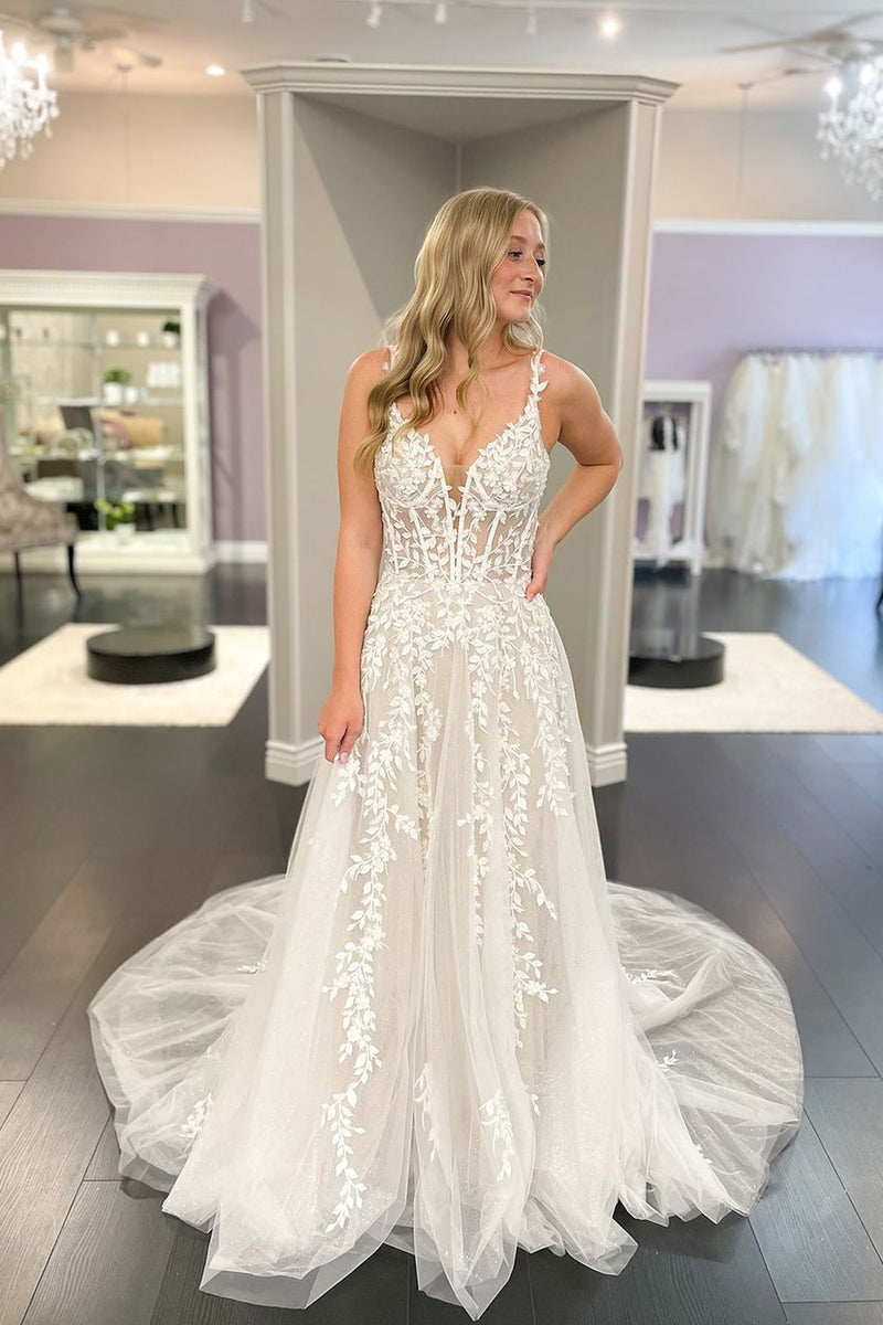 Floral Lace A Line V Neck Lace Wedding Dress Wedding Attire Intimate  Weddings This Wedding Dress Made Guests Truly Uncomfortable Fairy A Line V  Neck