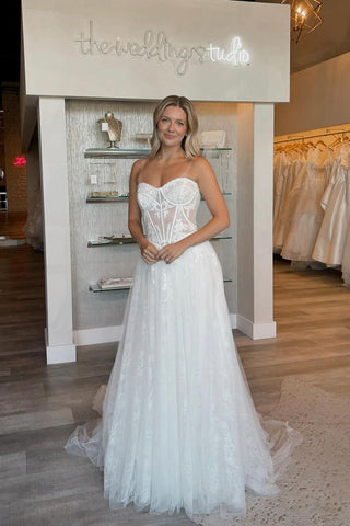 Boho A-Line Strapless Tulle Lace Wedding Dresses with Train AB4051703