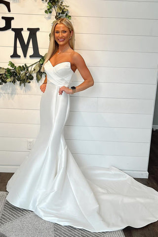 Simple Strapless Mermaid Wedding Dresses with Train AB4051104