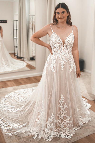 Elegant Ball Gown A Line Tulle Long Bridal Dresses with Appliques AB24102613