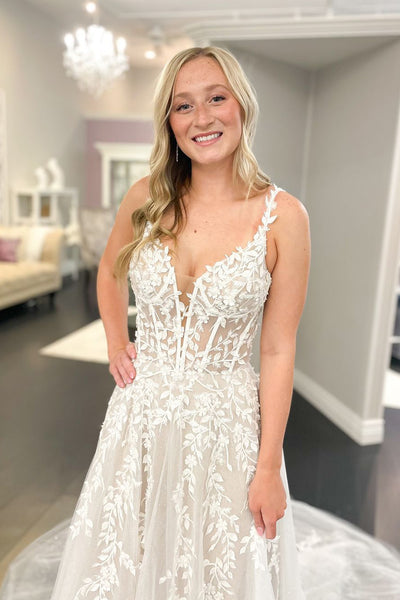 Fairy A Line V Neck Tulle Bridal Dresses with Appliques