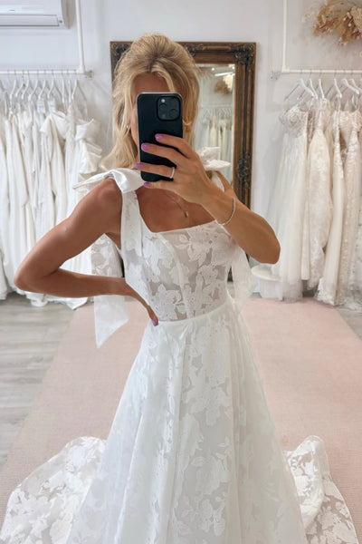 Fashion A Line Square Neck Lcae Wedding Dress AB25092707