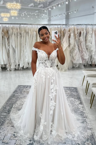Bohomian Mermaid Off the Shoulder White Lace Wedding Dresses with Train  AB25050205