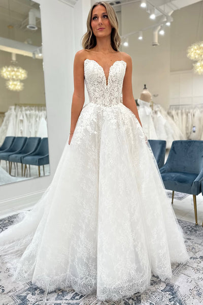 Bohemian Sweetheart A Line Tulle Wedding Dress with Appliques AB26022404