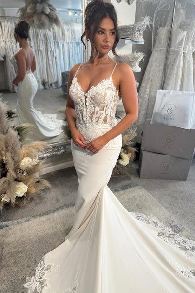 Romantic Mermaid V Neck Satin Wedding Dress with Appliques AB251021010