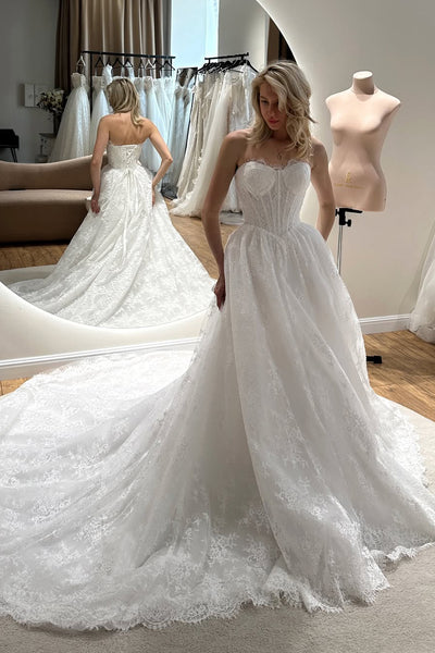Gorgeous A Line Sweetheart Lace Tulle Wedding Dress AB26052404