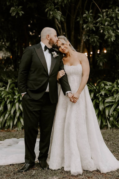 Gorgeous A Line Sweetheart Lace Tulle Wedding Dress AB25111402