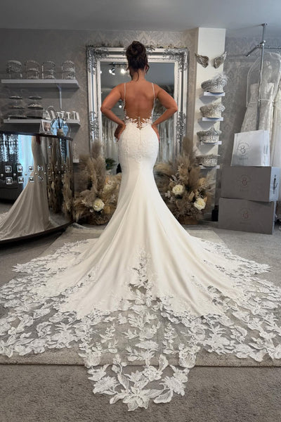Romantic Mermaid V Neck Satin Wedding Dress with Appliques AB251021010