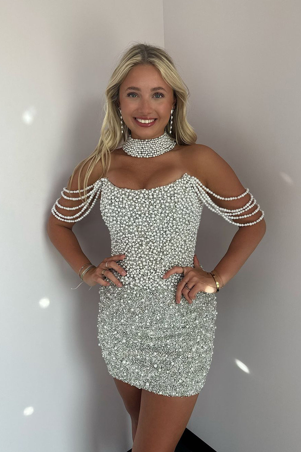 Sparkly Bodycon Scoop Neck Silver Sequins Short Homecoming Dresses with Beading AB24092808 Anniebride Sparkly Bodycon Scoop Neck Silver Sequins Short Homecoming Dresses with Beading AB24092808 Anniebride