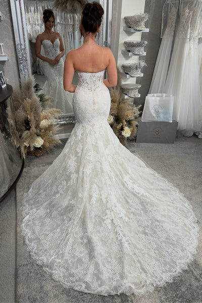 Elegant Mermaid Sweetheart Lace Wedding Dress with Appliques AB26070707