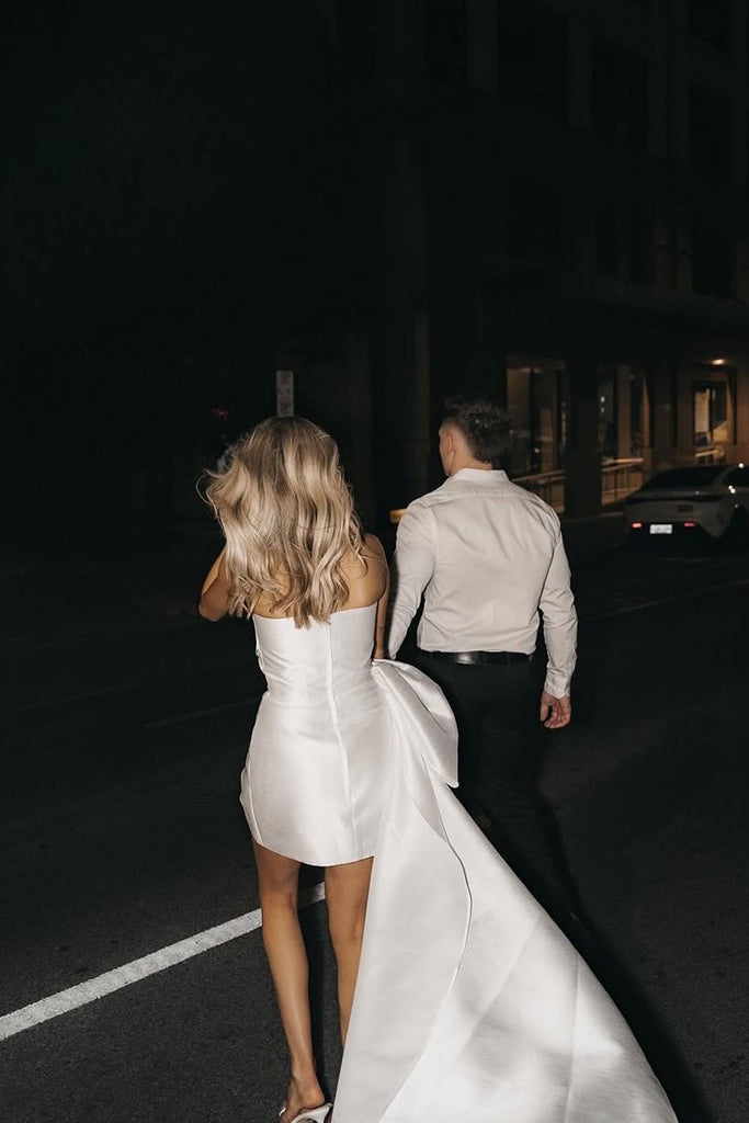 Cute Bodycon Strapless Satin Short Wedding Dress with Bow AB24122010 Anniebride Cute Bodycon Strapless Satin Short Wedding Dress with Bow AB24122010 Anniebride