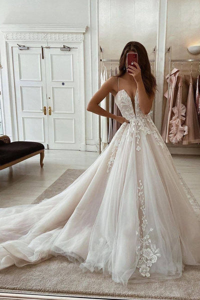 Charming Ball Gown V Neck Tulle Wedding Dresses with Appliques AB090805