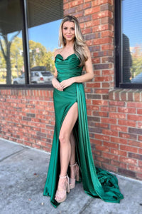 2023 Mermaid Sweetheart Green Satin Prom Dresses with Slit AB101502