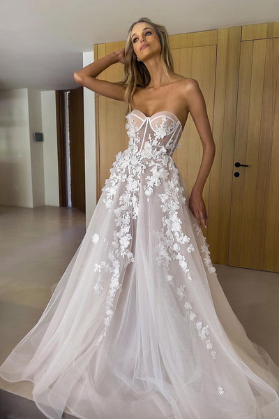 Fairy A Line Sweetheart Tulle Wedding Dresses with Appliques AB10302