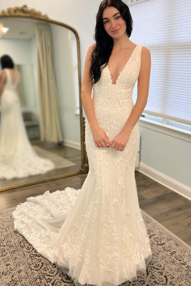 Charming Mermaid V Neck Lace Long Wedding Dresses AB121601