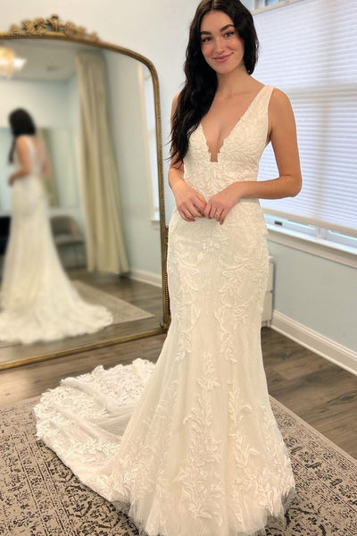 Charming Mermaid V Neck Lace Long Wedding Dresses AB121601