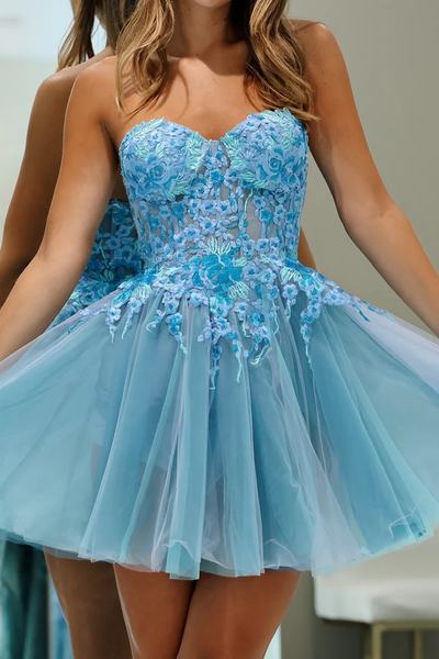 A-Line Sweetheart Tulle Short Homecoming Dress with Appliques