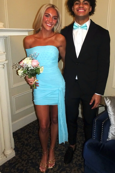 Blue Strapless Twist Tight Short Party Homecoming Dress