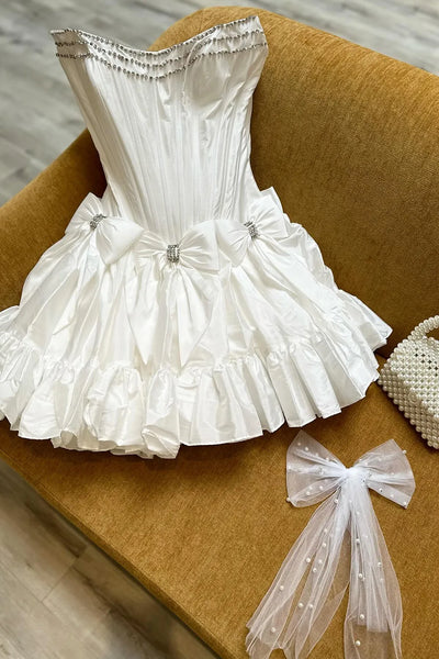 Cute A-Line Scoop Neck White Satin Short Homecoimg Dresses with Beading AB24083104-2