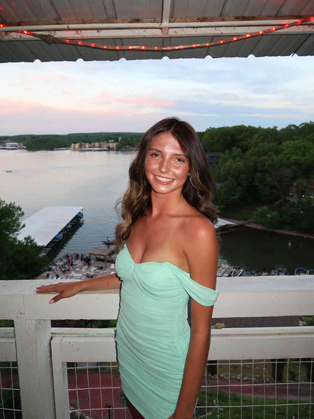 Off the Shoulder Mint Ruched Bodycon Short Homecoming Dress