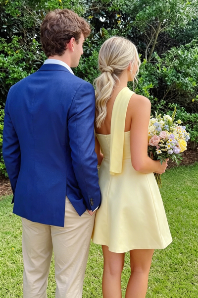 Yellow A-Line Strapless Pleats Satin Short Homecoming Dress