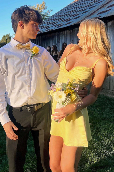 Cute Yellow V-Neck Spaghetti Straps Pleats Satin Mini Homecoming Dress
