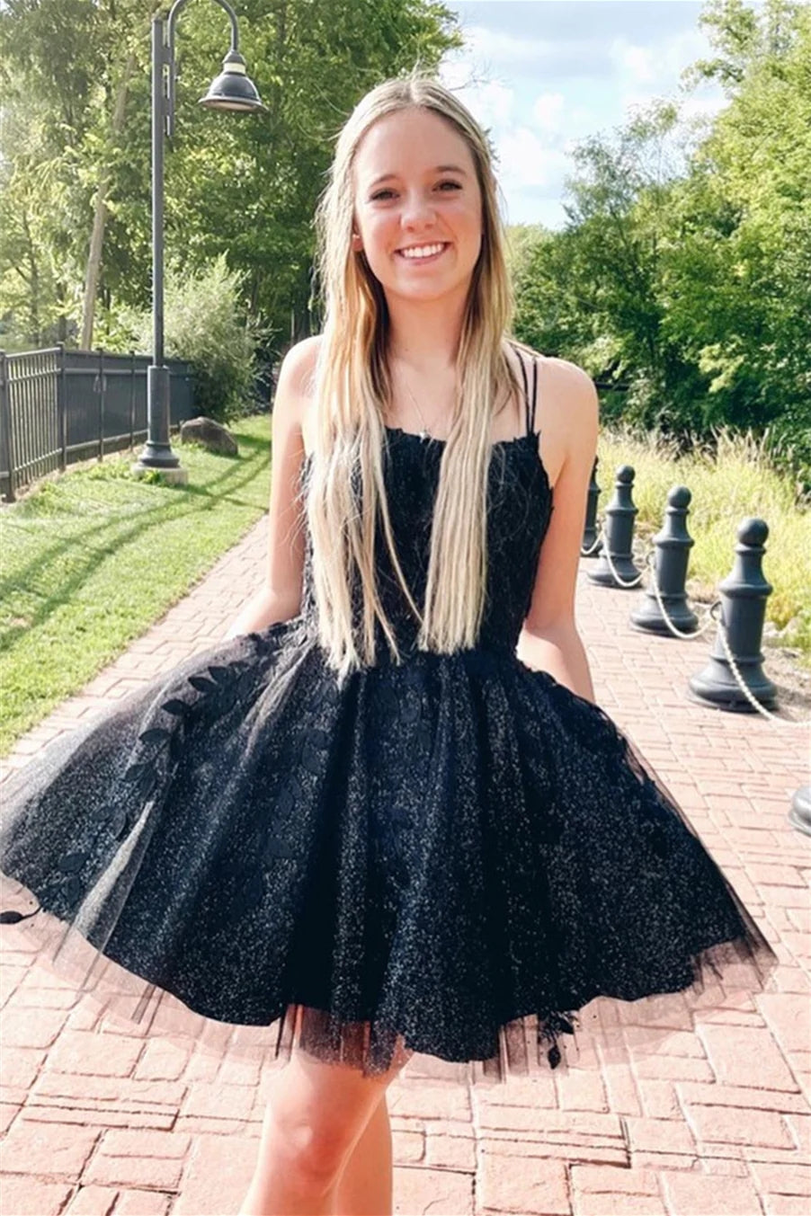 Cute A Line Scoop Neck Black Sparkly Tulle Short Homecoming Dresses with Appliques ABHC061850