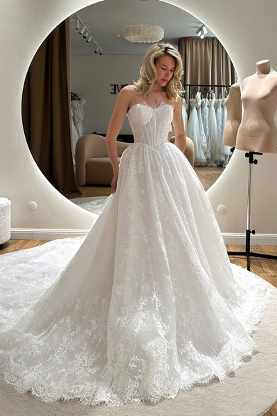Gorgeous A Line Sweetheart Lace Tulle Wedding Dress AB26052404