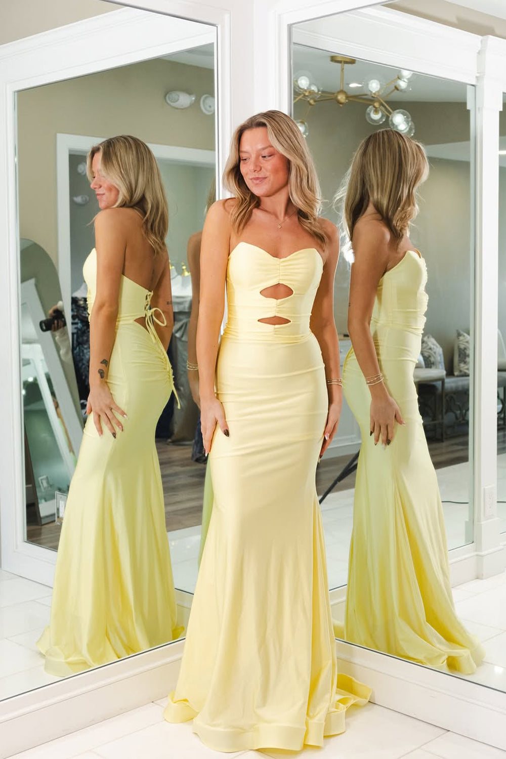 Mermaid Sweetheart Keyhole Daffodil Stretch Satin Prom Dress with Slit AB25111804