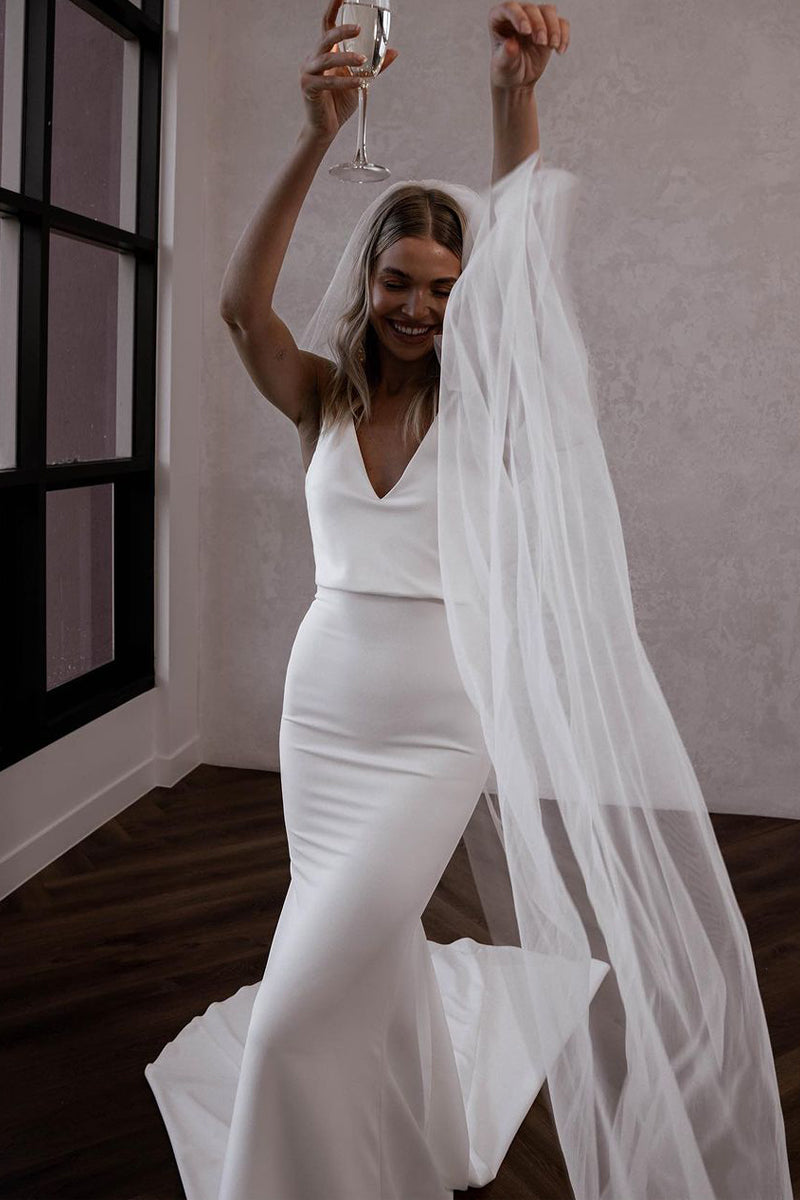 Elegant Mermaid V Neck Elastic Satin Wedding Dresses with Train AB080706