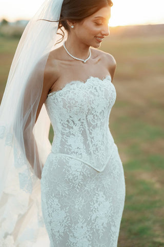 Romantic Mermaid Strapless Lace Long Wedding Dress with Appliques AB25101009