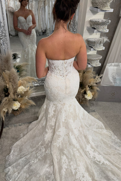 Elegant Mermaid Sweetheart Lace Wedding Dress with Appliques AB26070707