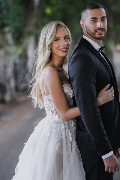 Charming A Line Sweetheart Tulle Wedding Dresses with Appliques ABWD061826