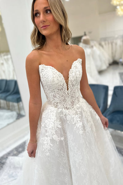 Bohemian Sweetheart A Line Tulle Wedding Dress with Appliques AB26022404