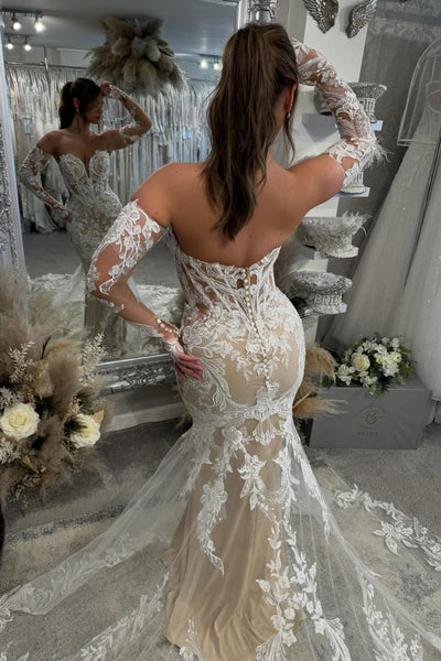 Stunning Mermaid Sweetheart Lace Wedding Dress with Appliques AB26022811