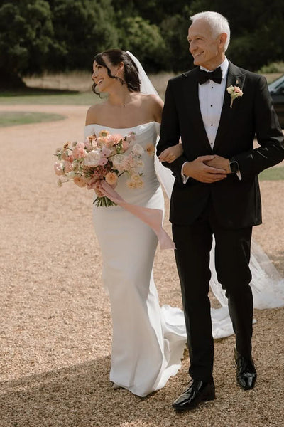 Mermaid Sweetheart White Satin Wedding Dresses with Detachable Sleeves AB25092304