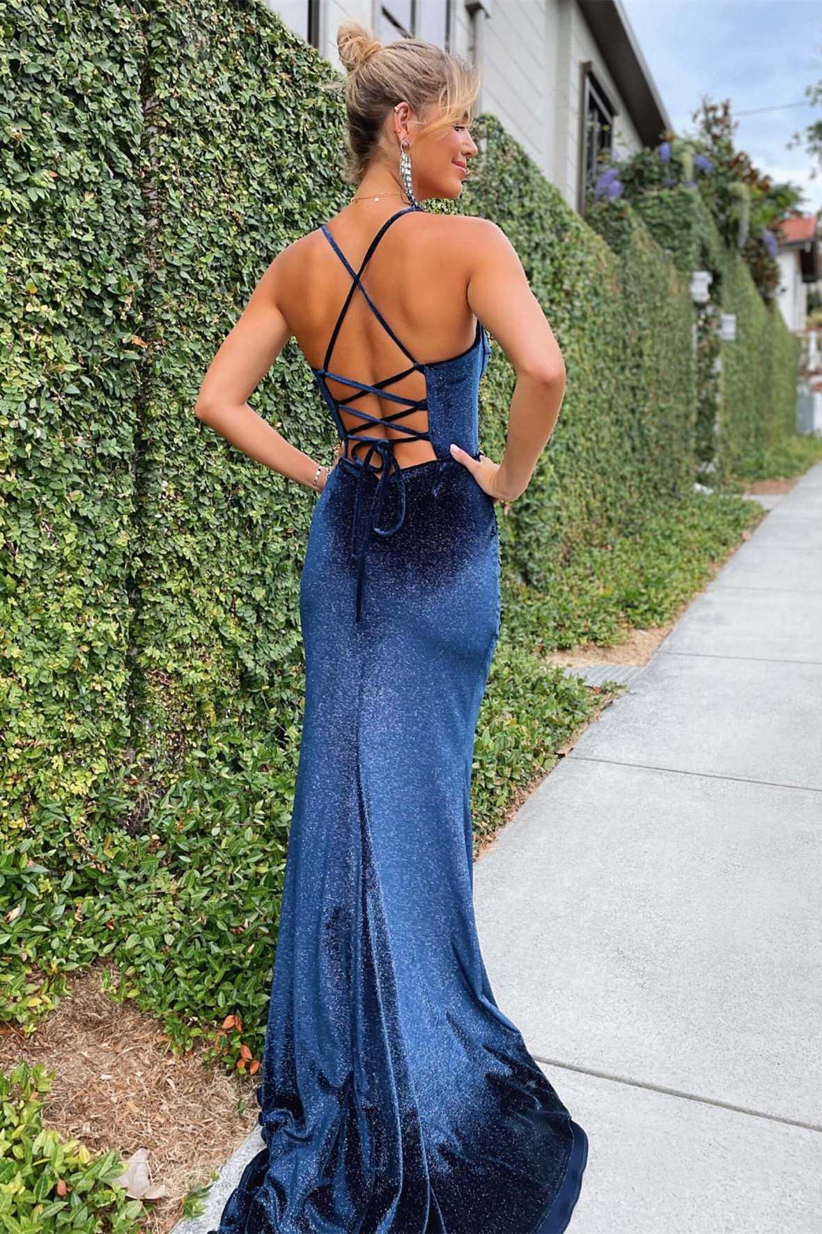 Charming Mermaid Navy Blue Velvet Corset Long Formal Prom Dress with S – Anniebride