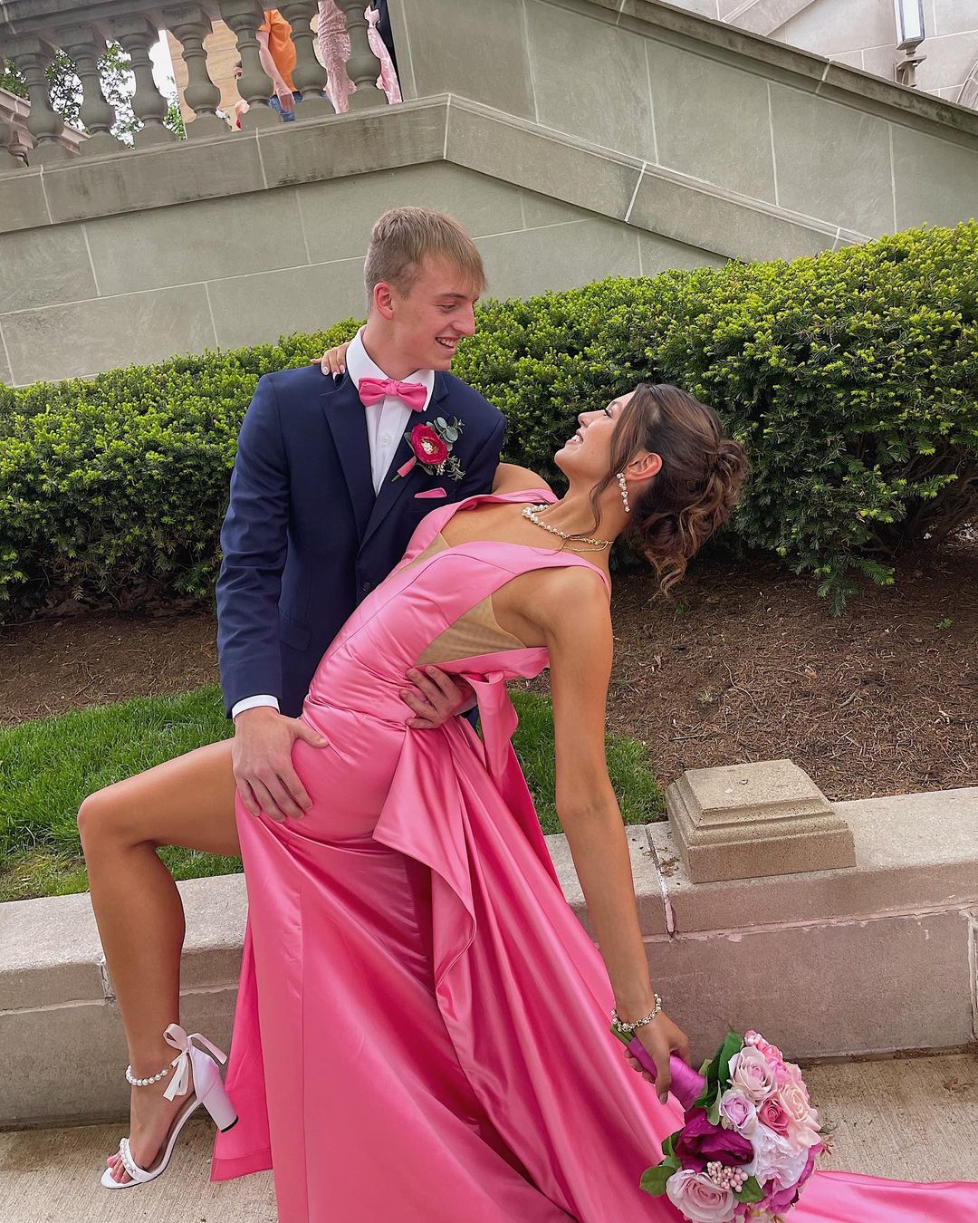 Charming Sweetheart Sheath Pink Saitn Prom Dress with Big Bow AB081532 –  Anniebride