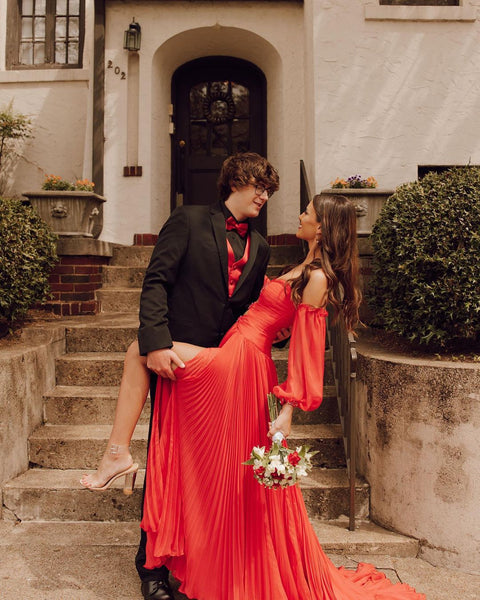 Charming A Line Sweetheart Red Chiffon Long Prom Dresses with Long Sleeves AB040901